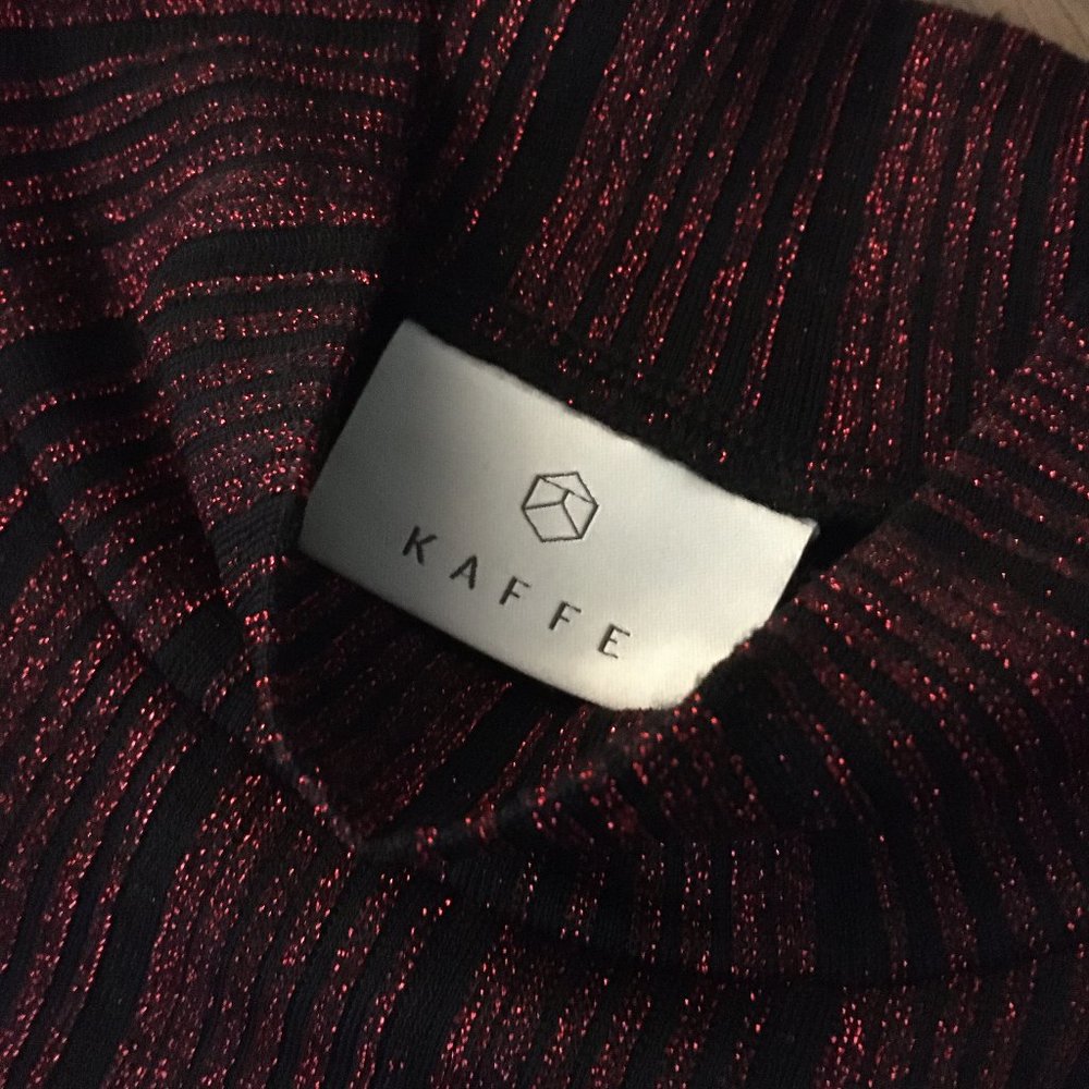NWT Scandinavian Kaffe Ruby Red Metallic Mock Neck Sparkle Dress - M - Picture 11 of 15